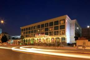  Ramada by Wyndham Hotel Riyadh  Эр-Рияд